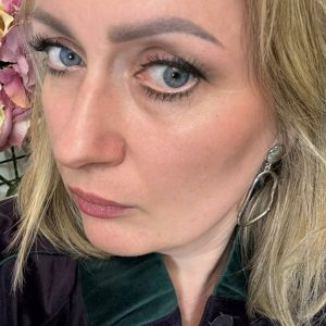 Klipsy srebrne na uszy c92 – eleganckie bez dziurki